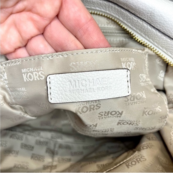 NWT Michael Kors Fulton Vanilla Leather Large Satchel - Picture 14 of 15